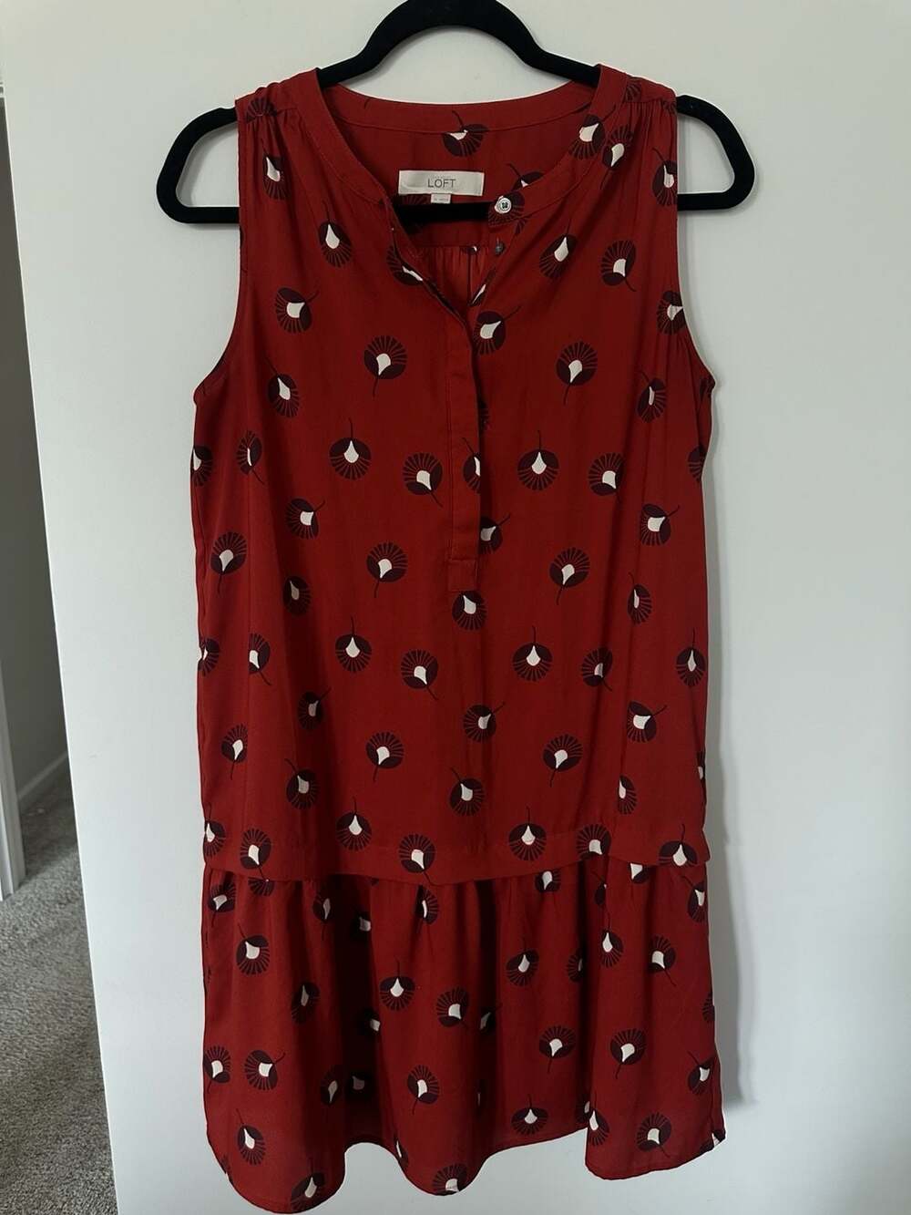 LOFT Ann Taylor Red Leaf Floral Print Sleeveless Drop Waist Dress Size M